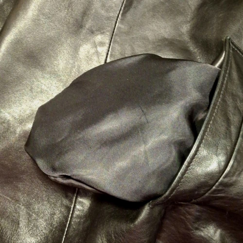 Henri Bendel Vintage Black Leather Jacket - Picture 9 of 15